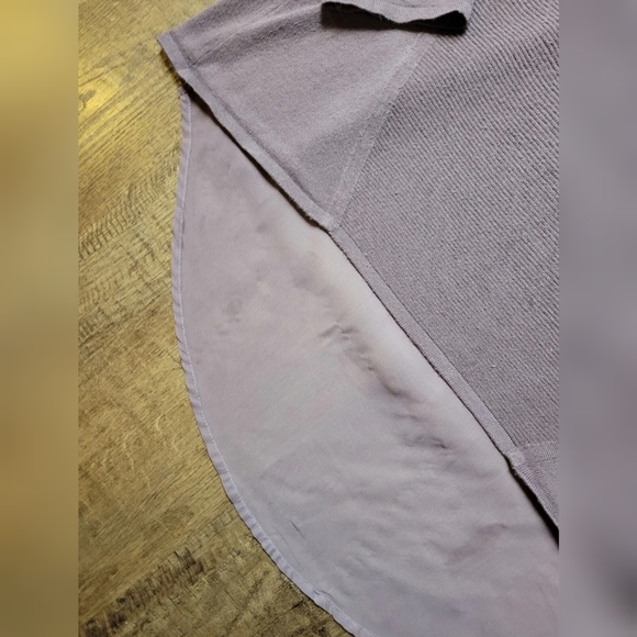 FREE W BUNDLE Maurices layered high-low sweater - Picture 3 of 9